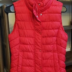 GAP Women's XS Red Vest